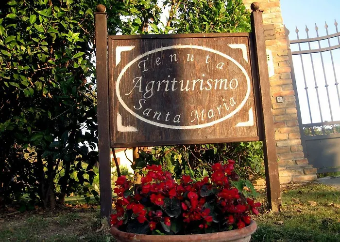 Κατάλυμα σε φάρμα Tenuta Santa Maria